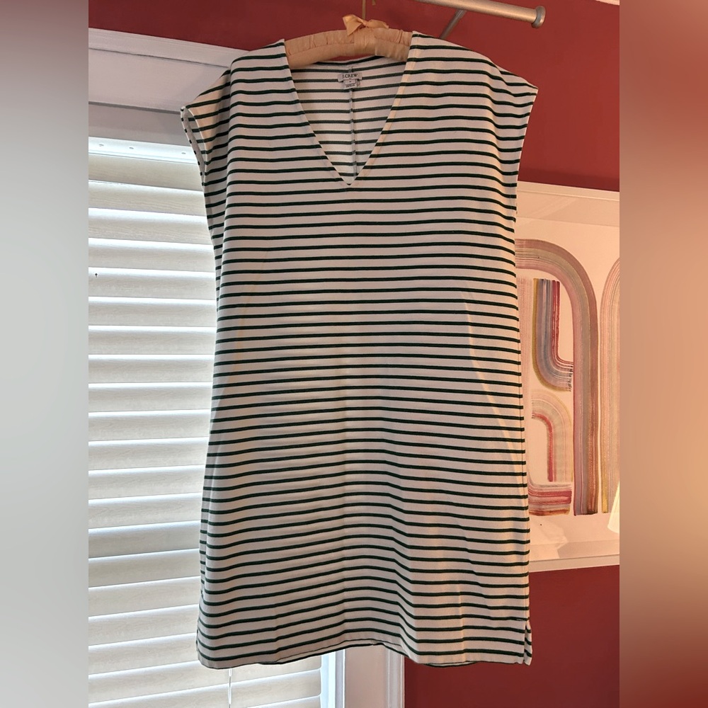 Striped V-Neck Sleeveless Top